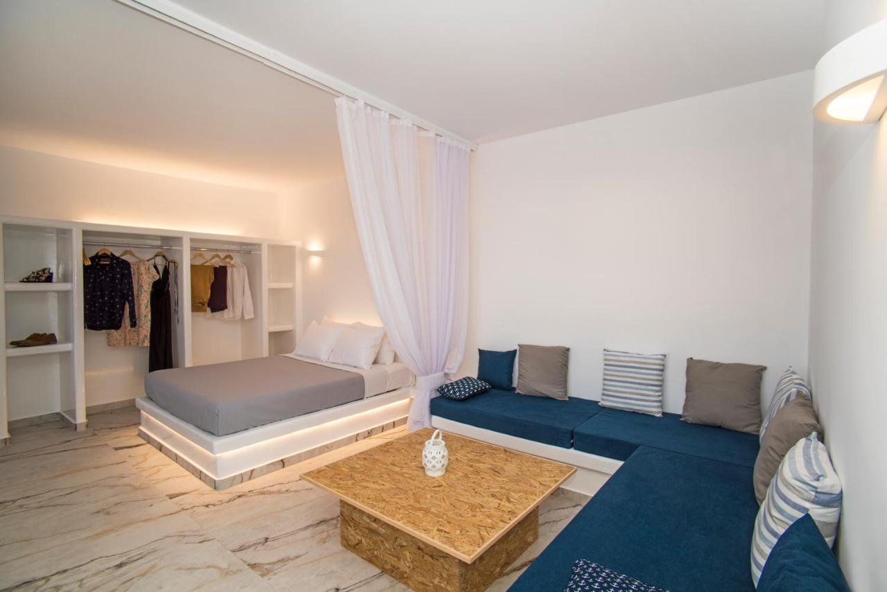 La Belle Vie - Santorini - Adults Only Apartment คามารี ภายนอก รูปภาพ