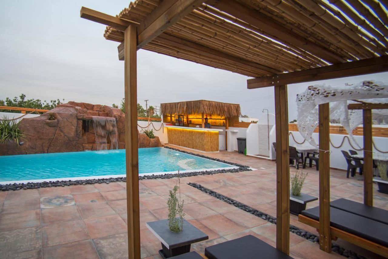 La Belle Vie - Santorini - Adults Only Apartment คามารี ภายนอก รูปภาพ